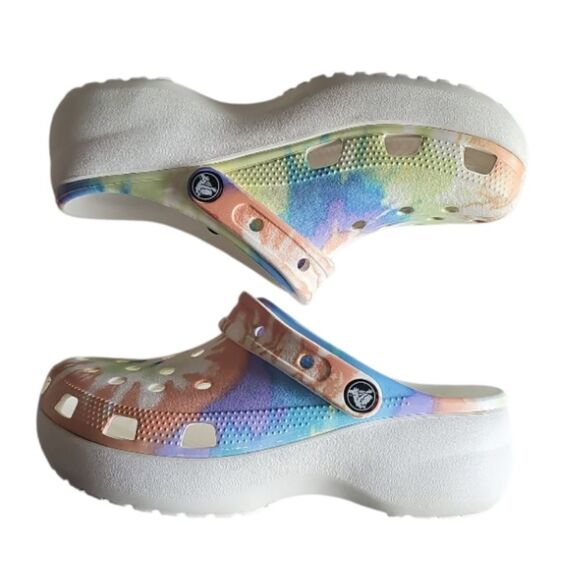Crocs Classic Platform Clogs Pastel Tie Dye Sz 7 Outdoor Beach Summer Festival - Picture 4 of 13